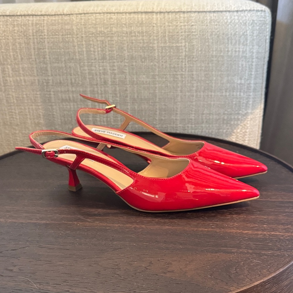 Steve Madden Glossy Red Slingback Heels size 9 NWOB